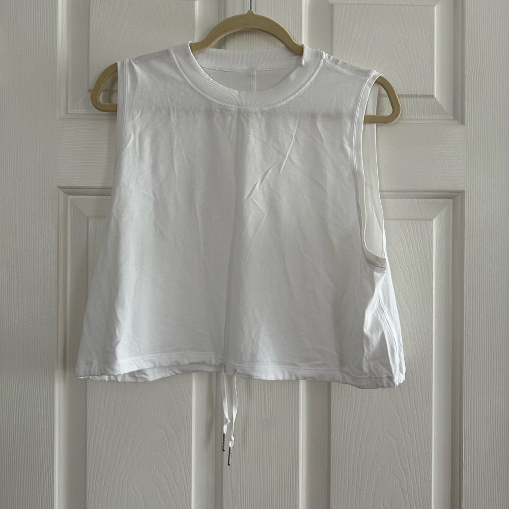 Lululemon Adjustable crop tank